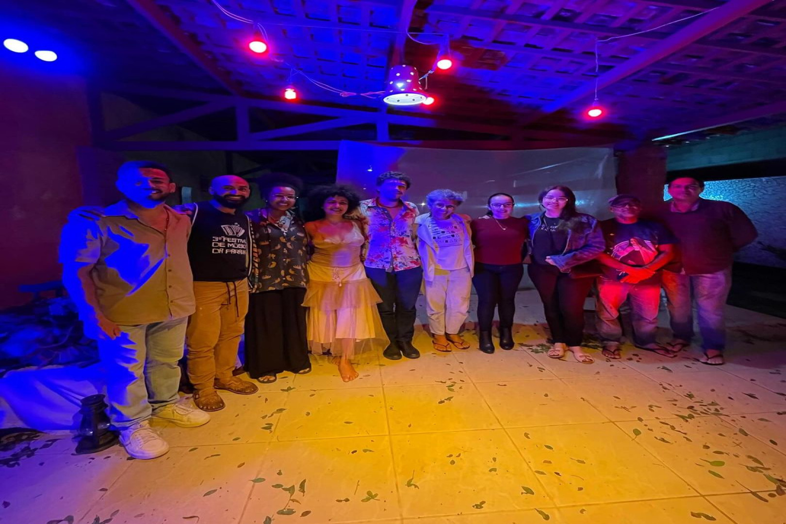 ESPETÁCULO "AS NOVE LUAS DA LUA CAMBARÁ" ENCANTA O PÚBLICO NO CASARÃO DA CULTURA DE PEDRAS DE FOGO