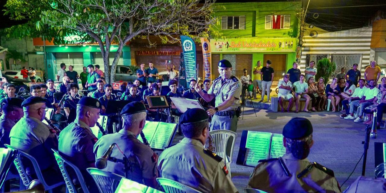 Banda da PMPB e Filarmônica 5 de Maio encantam o público em noite memorável em Pedras de Fogo