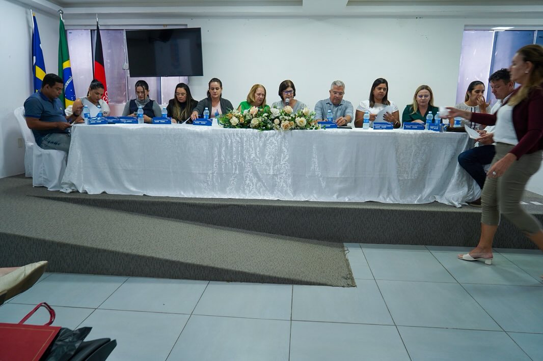 Na manhã de hoje, o Auditório da Educação foi palco da 4ª Reunião da Comissão Intergestora Regional (CIR) do Vale do Paraíba.O encontro reuniu secretários de saúde e equipes técnicas dos municípios que integram (6).jpg