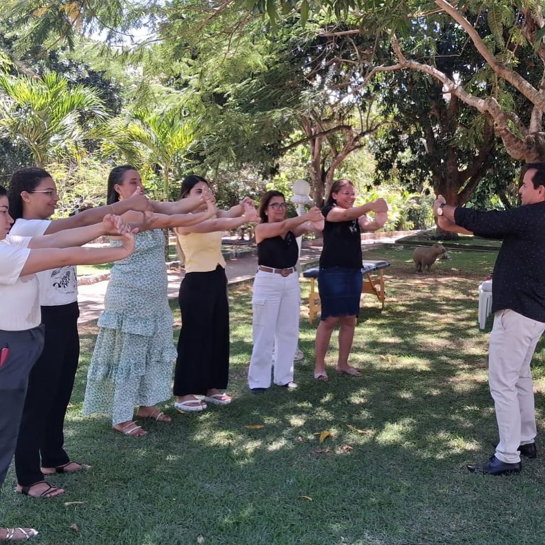 Na manhã de hoje, 13, em alusão ao dia da enfermagem, a equipe de Serviço de Atendimento Domiciliar (SAD) proporcionou aos seus profissionais técnicos e enfermeiros um café da manhã e um momento de autocuidado  (3).jpg