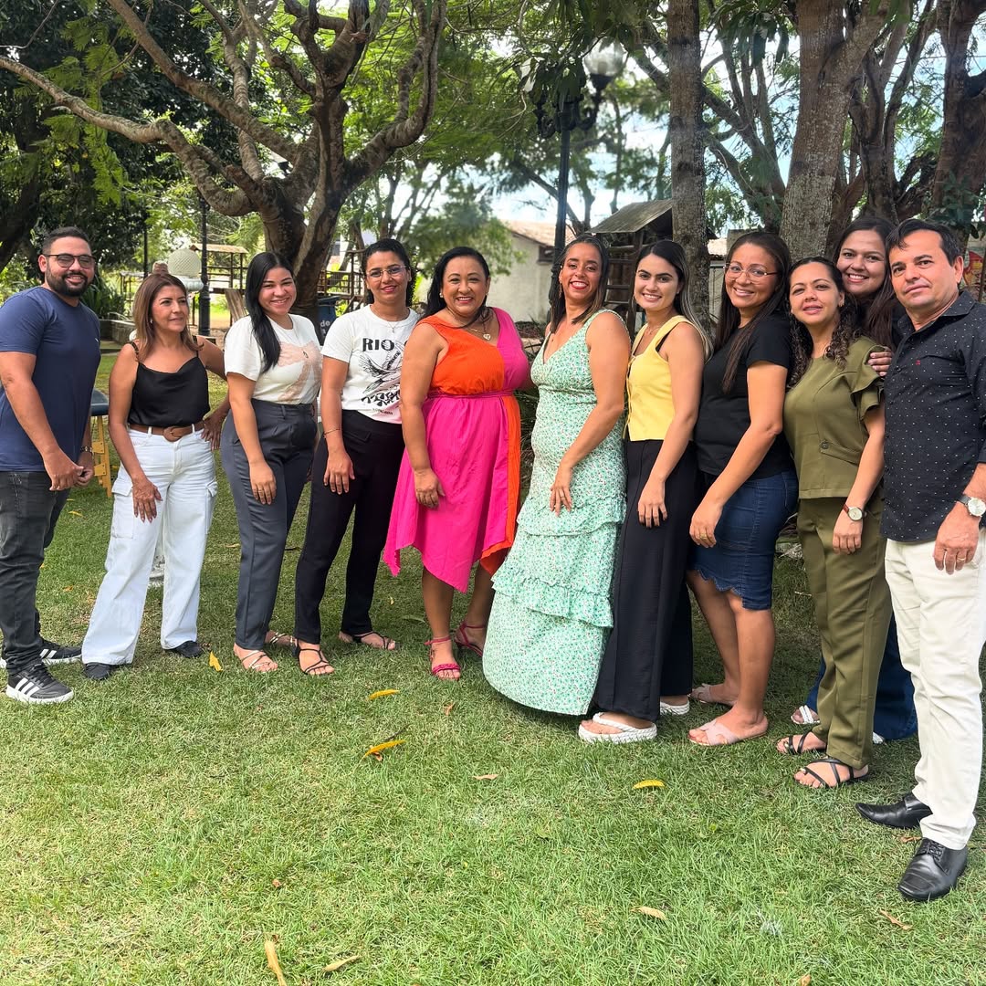 Na manhã de hoje, 13, em alusão ao dia da enfermagem, a equipe de Serviço de Atendimento Domiciliar (SAD) proporcionou aos seus profissionais técnicos e enfermeiros um café da manhã e um momento de autocuidado  (6).jpg